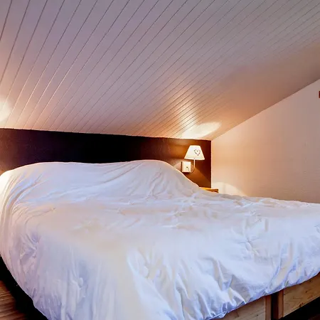 Apartamento A 1550, A 50m Des Pistes, 60m², Balcon, Parking Couvert - Fr-1-514-23